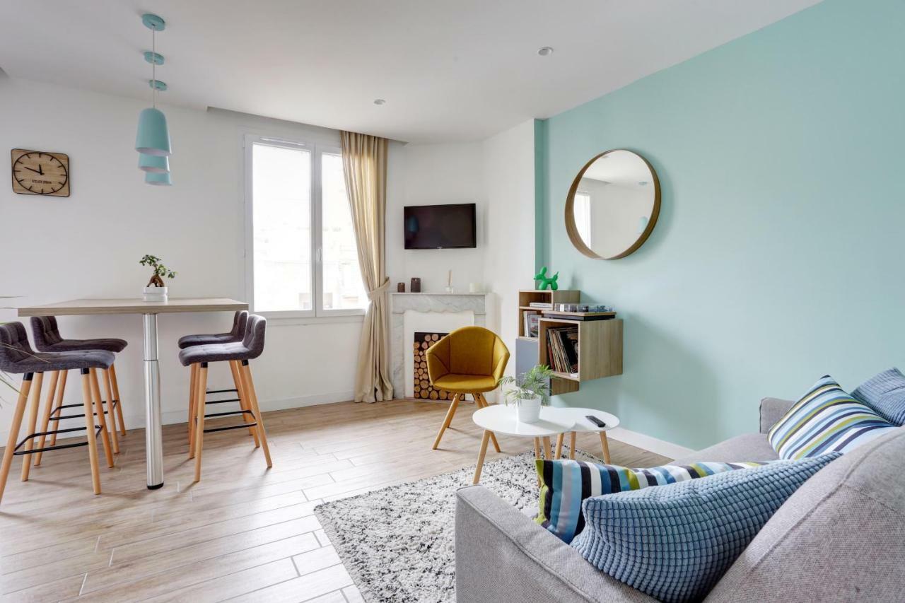 L'Amandine ,45 M2 Terrasse Et Garage Centre Ville Saint-Raphaël Exteriör bild