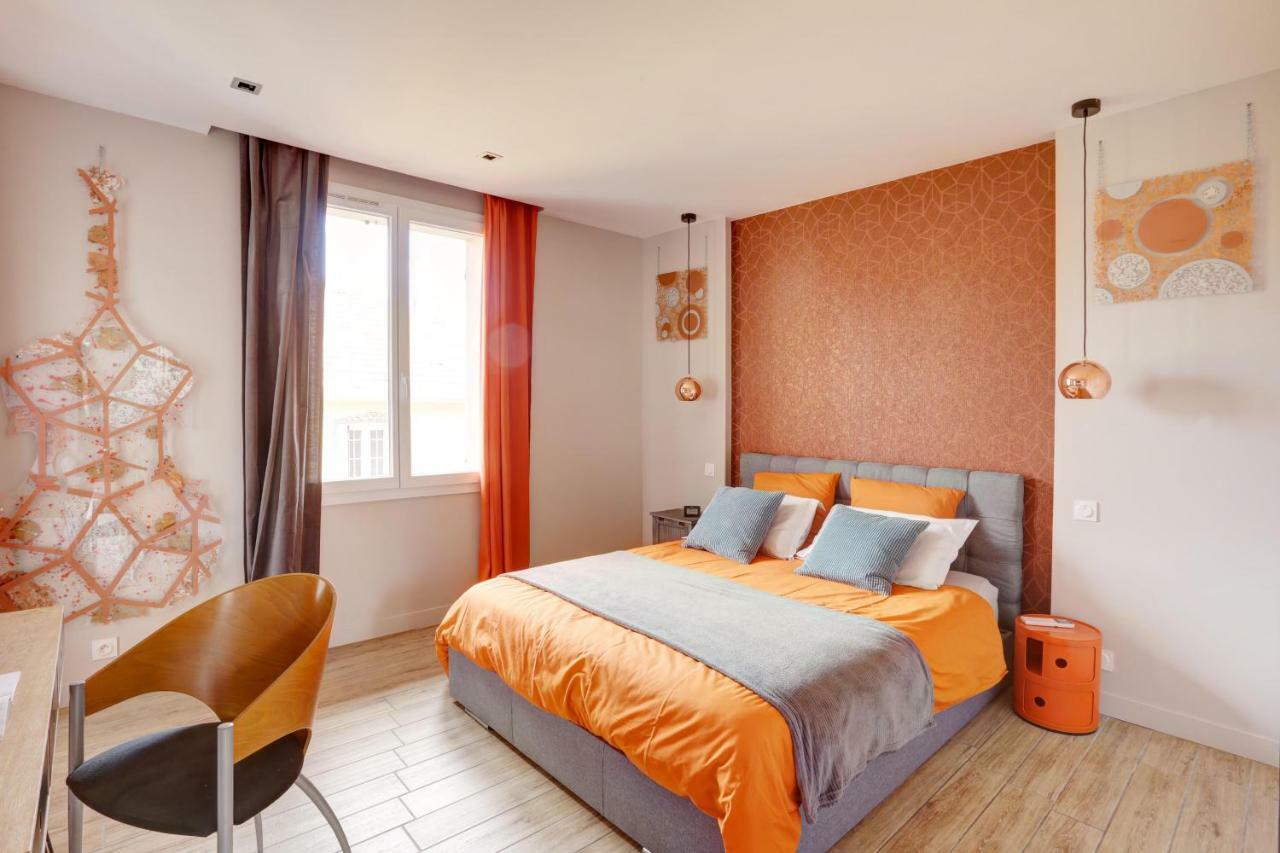 L'Amandine ,45 M2 Terrasse Et Garage Centre Ville Saint-Raphaël Exteriör bild